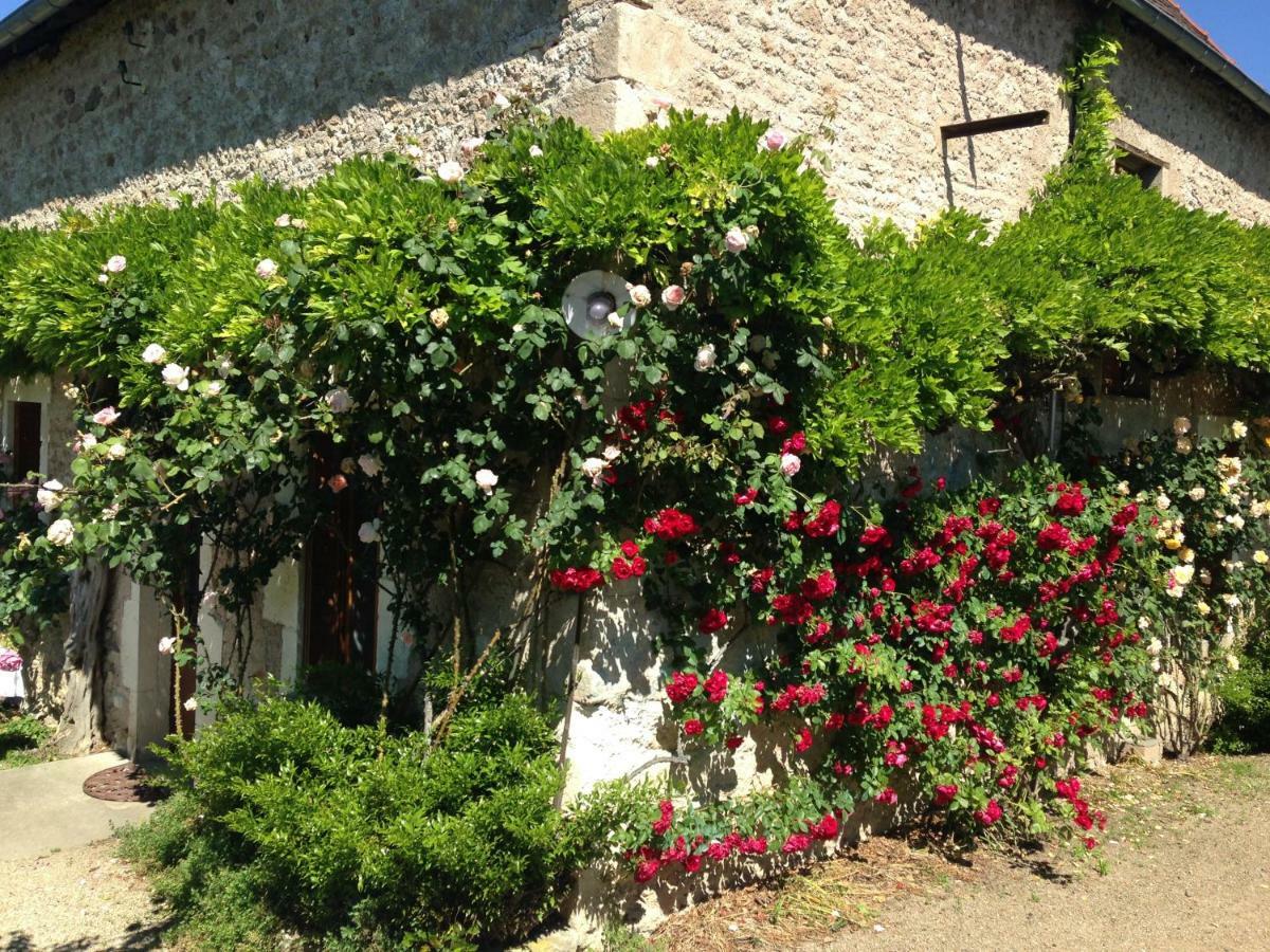 La Grange De Verseilles Saint-Étienne-de-Vicq Exterior photo